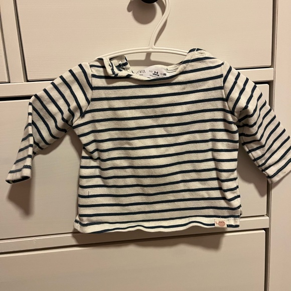 Zara Long-sleeve - Picture 1 of 3